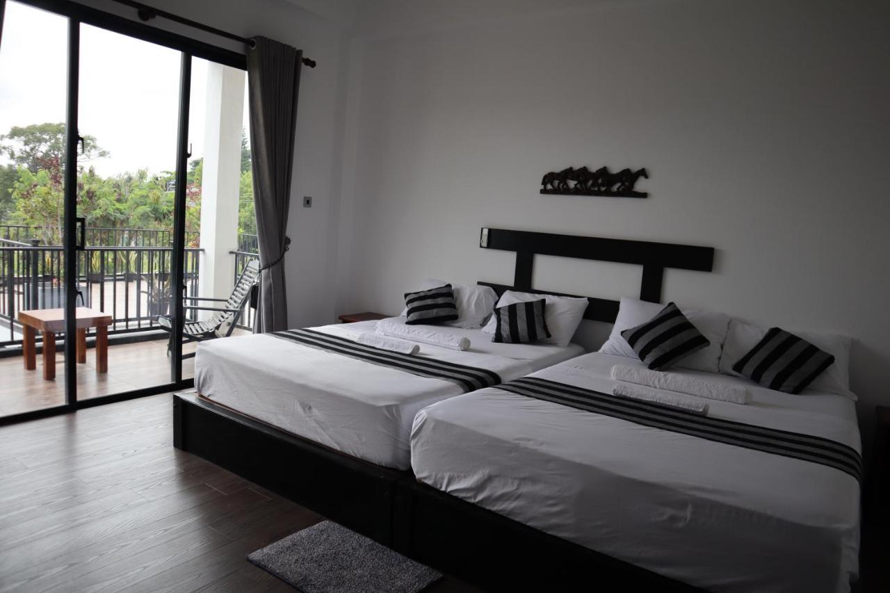 Black Mustang Hotel دامبولا المظهر الخارجي الصورة